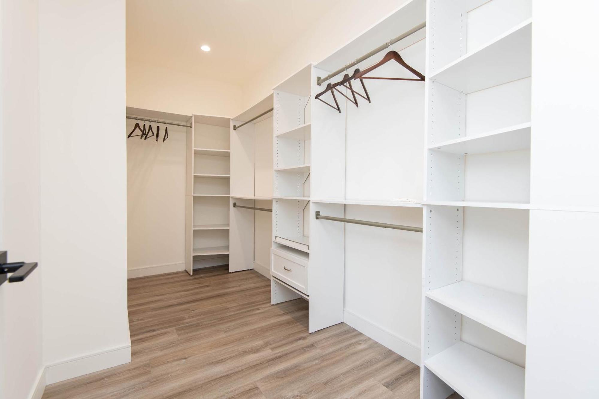 Regency Modern Apartments グレンデール エクステリア 写真